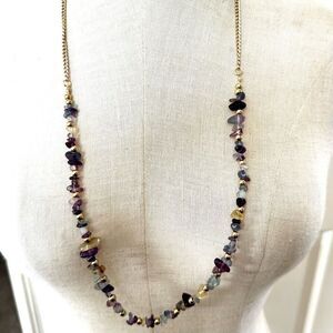 Gold tone natural stone amethyst beaded necklace